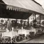 A Korona kávézó egykori épülete Szamosújváron, ma a művelődési otthon és házasságkötő terem helyszíne